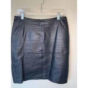 Newport News Women’s Leather Skirt